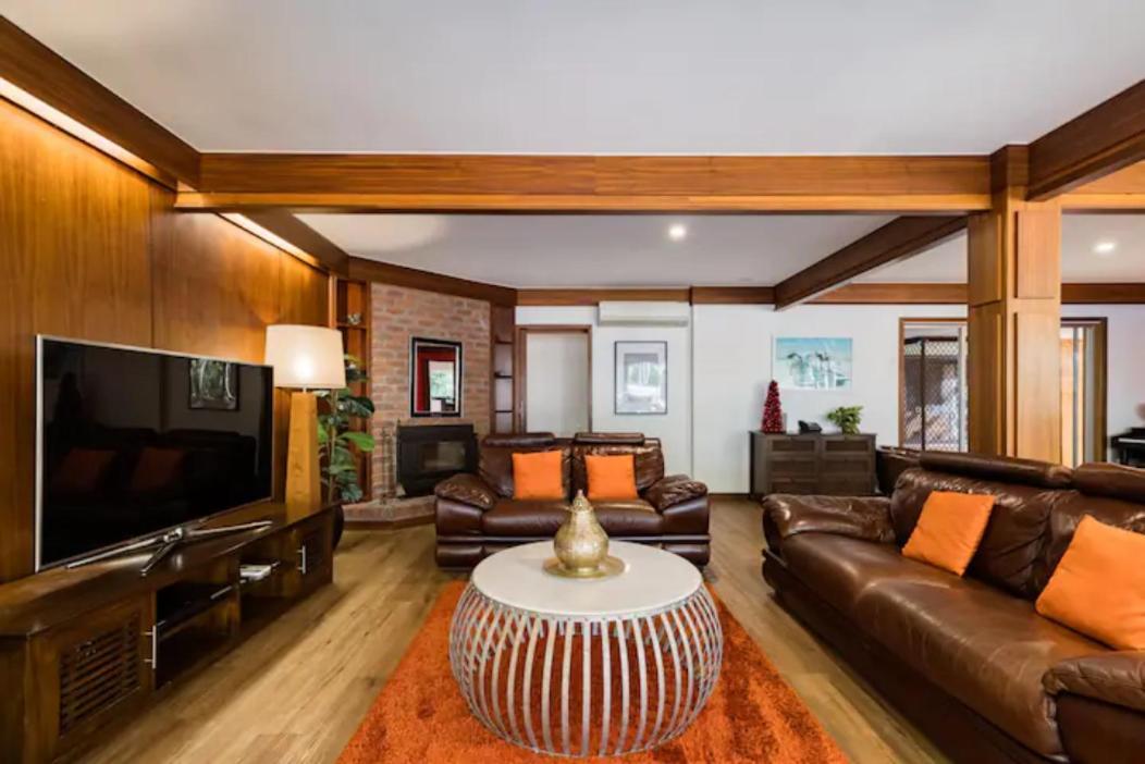 Spacious Hideaway Retreat, Brookfield, Brisbane Exterior foto