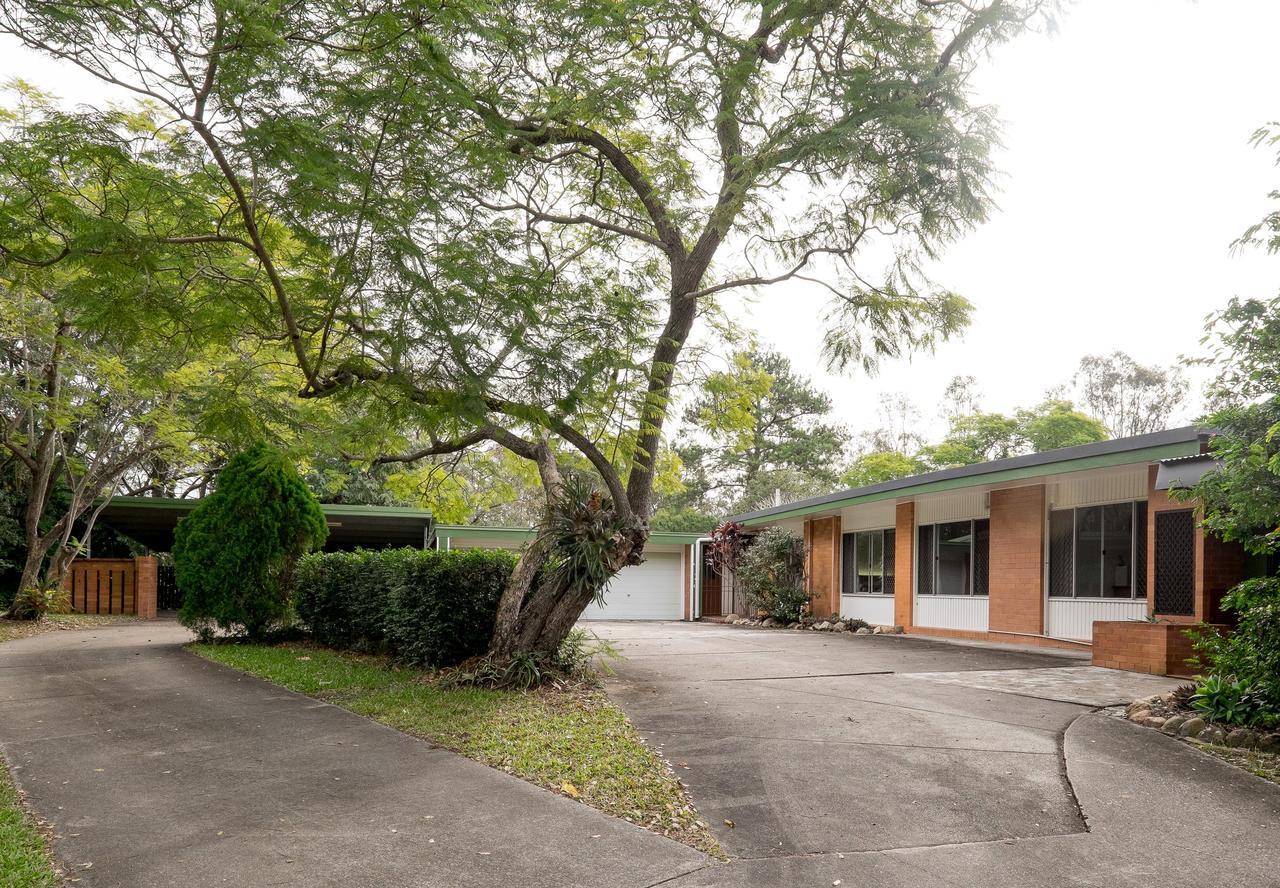 Spacious Hideaway Retreat, Brookfield, Brisbane Exterior foto